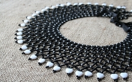 S�rk�zi keresztbe f�z�tt gall�r